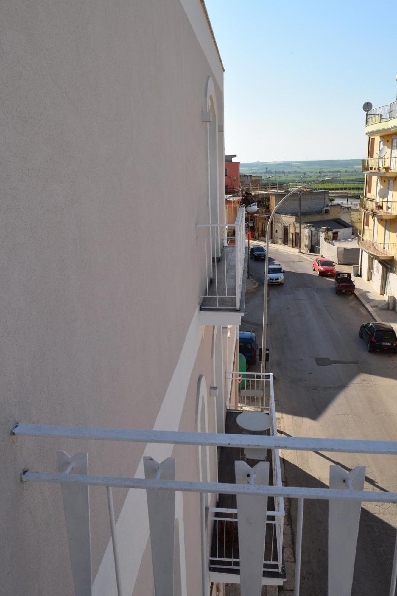 קנוסה די פוליה Domus Al Corso Con Servizio B&B מראה חיצוני תמונה