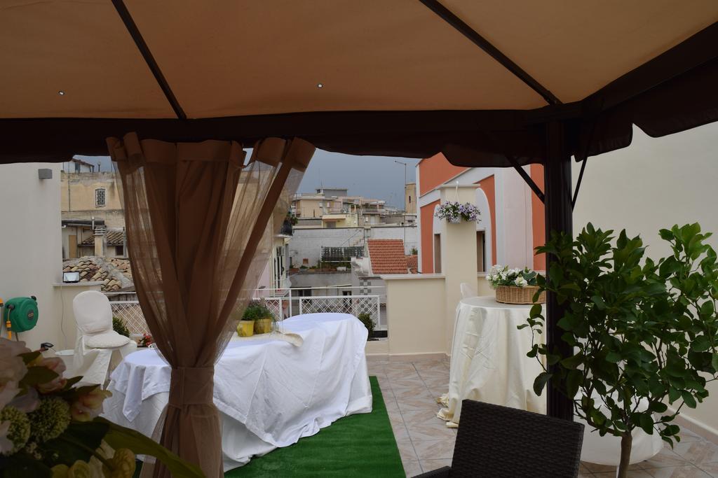 קנוסה די פוליה Domus Al Corso Con Servizio B&B חדר תמונה