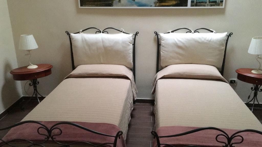 קנוסה די פוליה Domus Al Corso Con Servizio B&B מראה חיצוני תמונה
