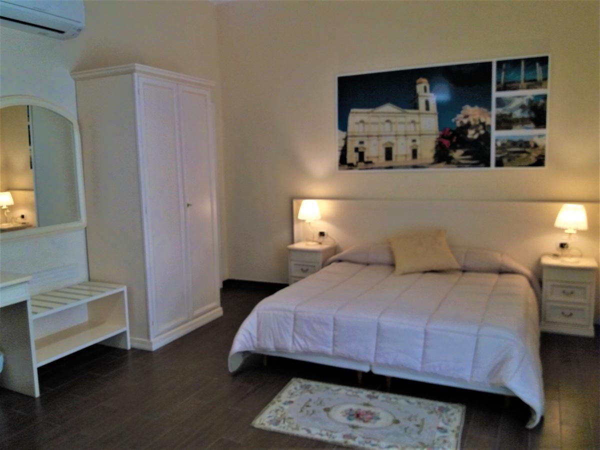 קנוסה די פוליה Domus Al Corso Con Servizio B&B מראה חיצוני תמונה