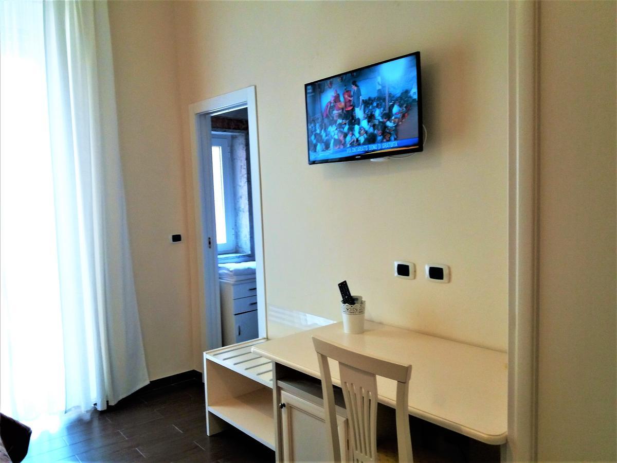 קנוסה די פוליה Domus Al Corso Con Servizio B&B מראה חיצוני תמונה